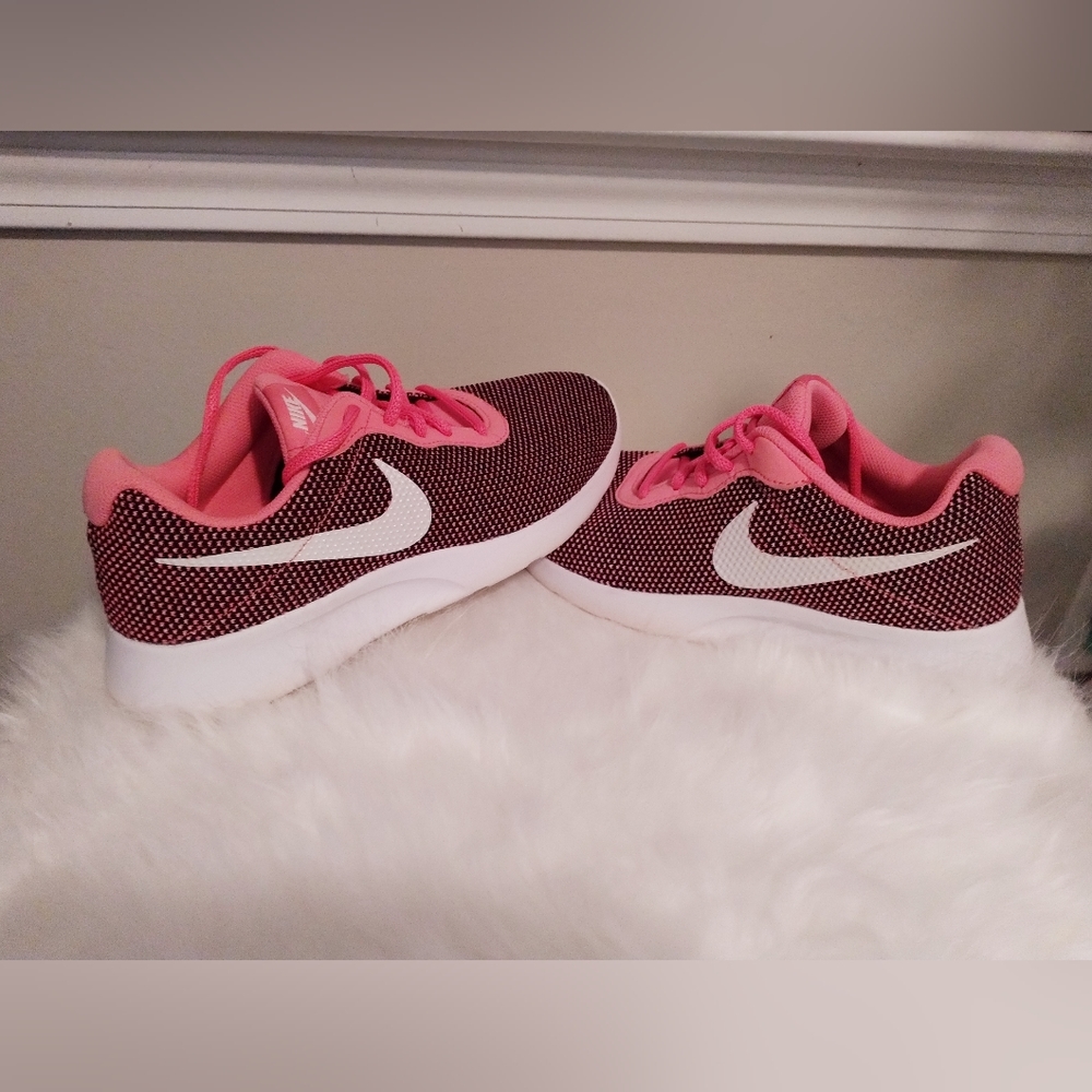 ** SOLD ** Nike Free Sneakers